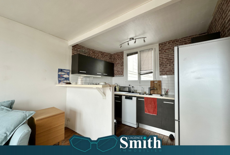 EXCLUSIVITÉ SMITH: 2 PIÈCES / VUE VIEUX MARCHÉ