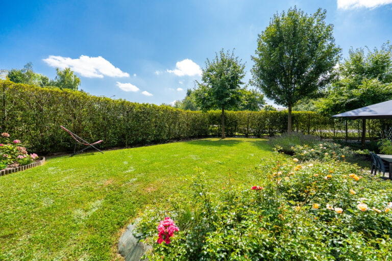 EXCLUSIVITÉ SMITH : Appartement T3 avec grand jardin sans vi