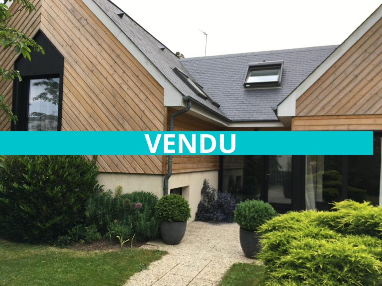 Maison d&rsquo;architecte familiale   Lumière, volumes et jardin a