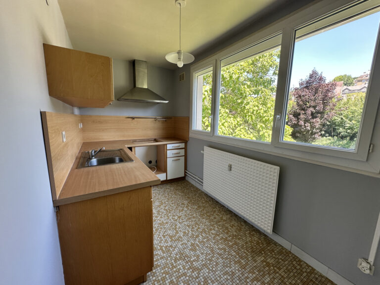 Appartement lumineux avec balcon à Rouen