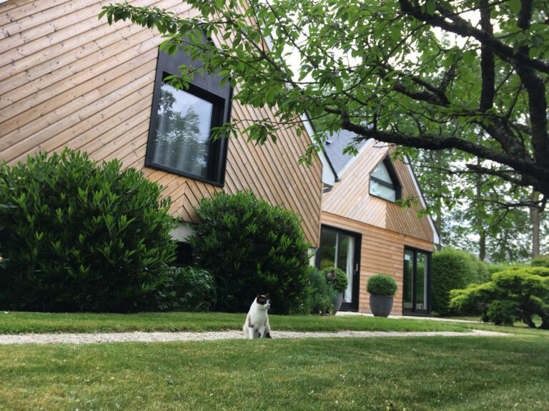Maison d&rsquo;architecte familiale   Lumière, volumes et jardin a
