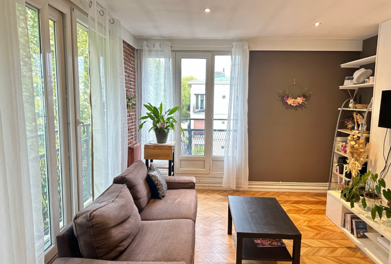 EXCLUSIVITÉ SMITH: APPARTEMENT 3 PIECES / 2 CH VUE SEINE