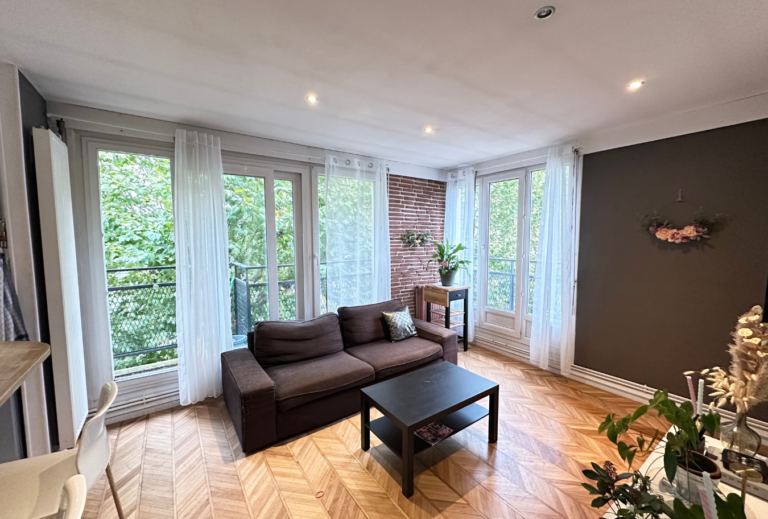 EXCLUSIVITÉ SMITH: APPARTEMENT 3 PIECES / 2 CH VUE SEINE
