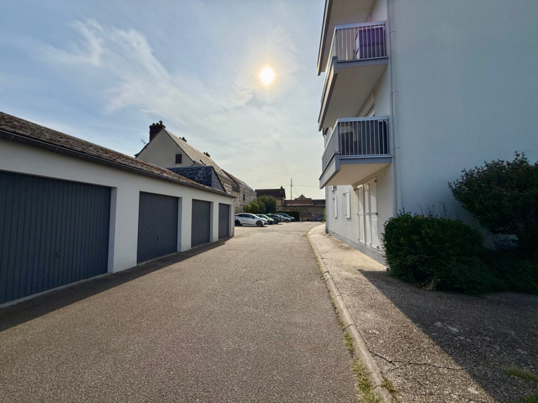 NOUVEAUTÉ SMITH: APPARTEMENT 2 CHAMBRES AVEC BALCON