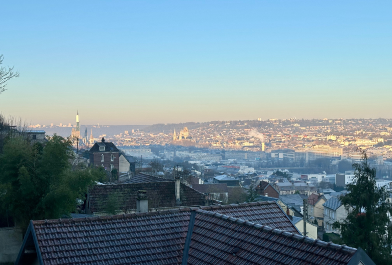 EXCLUSIVITÉ SMITH: MAISON DE VILLE 3P / 2CH