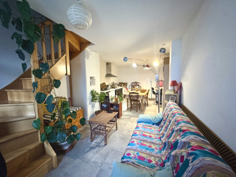 APPARTEMENT T3 avec JARDIN