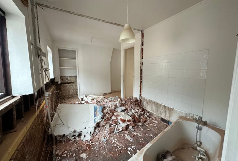 NOUVEAUTÉ SMITH: APPARTEMENT 2 PIÈCES/ 1 CHAMBRE À RÉHABILIT