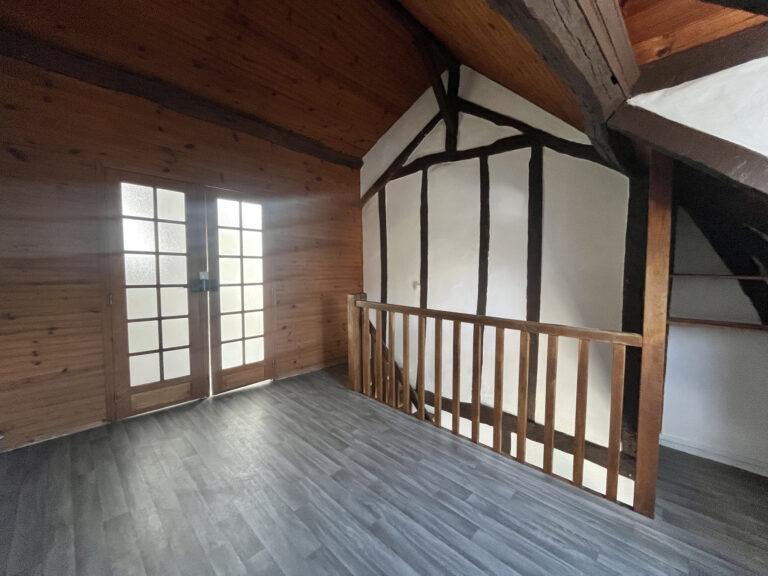 NOUVEAUTÉ SMITH: MAISON 2 PIÈCES / 1 CH