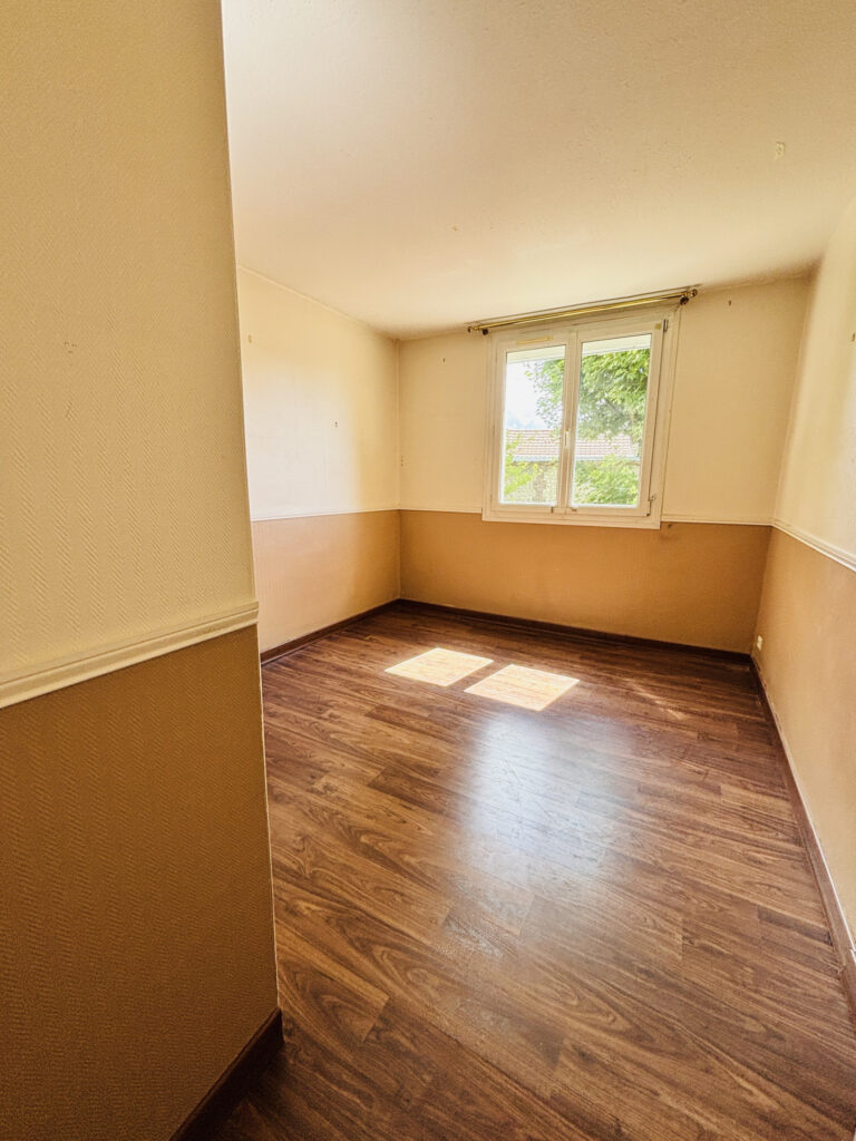 NOUVEAUTÉ SMITH : APPARTEMENT 4 PIÈCES / 2 CHAMBRES POSSIBIL