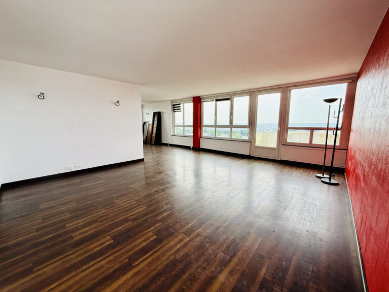 NOUVEAUTÉ SMITH : APPARTEMENT 5 PIÈCES / 3 CHAMBRES