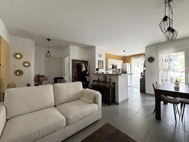 EXCLUSIVITÉ SMITH : APPARTEMENT 2 PIÈCES / 1 CHAMBRE + 2 PLA