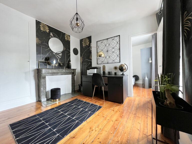 EXCLUSIVITÉ SMITH : SUPERBE APPARTEMENT HAUSSMANNIEN 75M2