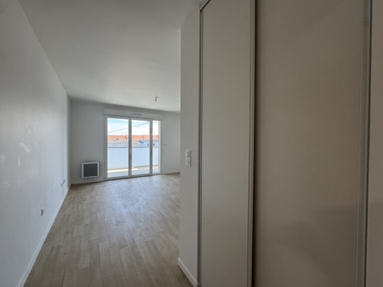EXCLUSIVITÉ SMITH : APPARTEMENT T2 NEUF – BALCON ET PARKING