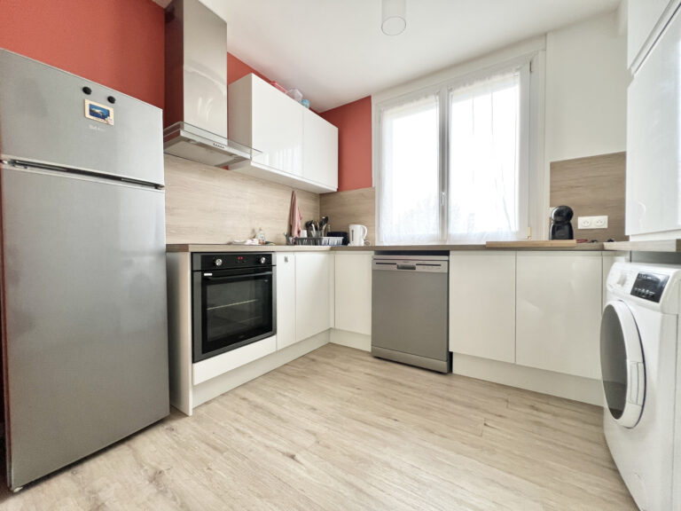 EXCLUSIVITÉ SMITH: APPARTEMENT 4 CH VENDU LOUÉ – RENTA 13%