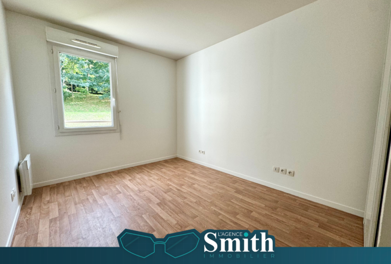 APPARTEMENT T3 avec BALCON et PARKING – QUARTIER CHU