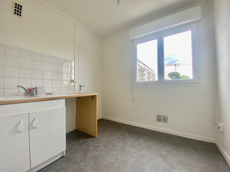EXCLUSIVITÉ SMITH: APPARTEMENT 2 CH – CAVE – PARKING