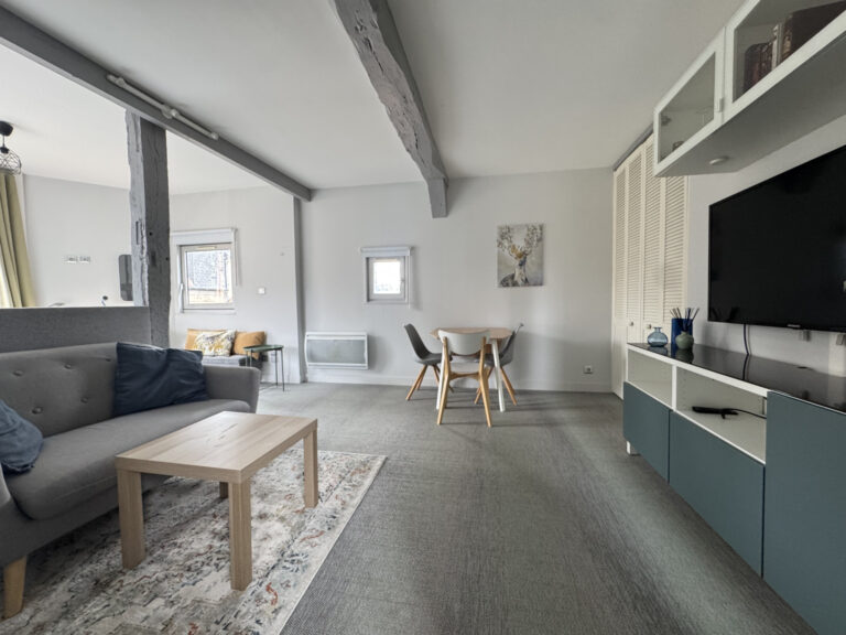 EXCLUSIVITÉ SMITH : STUDIO PROCHE SAINT-MACLOU