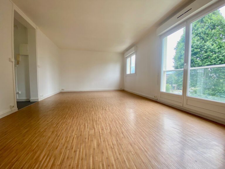 EXCLUSIVITÉ SMITH: APPARTEMENT 2 CH – CAVE – PARKING