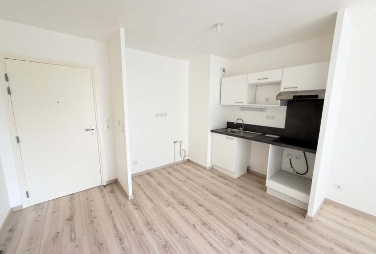 NOUVEAUTÉ SMITH : APPARTEMENT 2 PIÈCES / 1 CHAMBRE