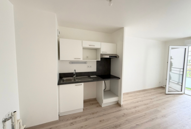 NOUVEAUTÉ SMITH : APPARTEMENT 2 PIÈCES / 1 CHAMBRE