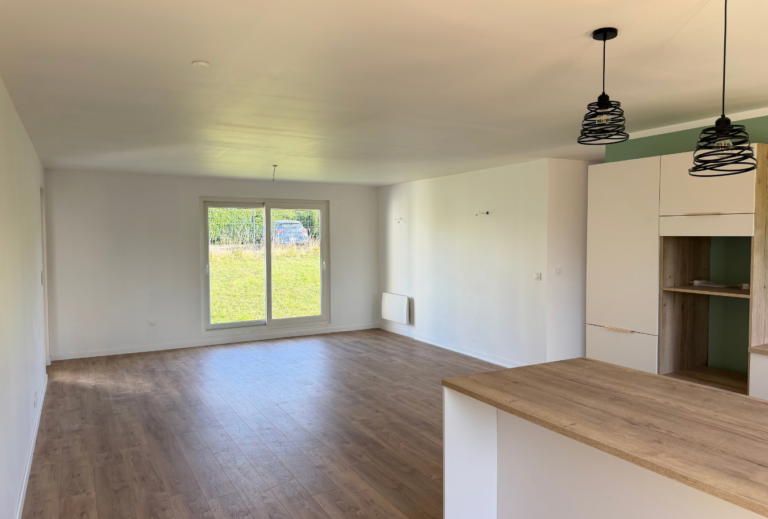 EXCLUSIVITÉ SMITH : MAISON 5 PIÈCES / 3 CHAMBRES – PLAIN-PIE