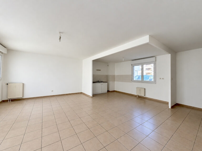 APPARTEMENT T3 avec GARAGE