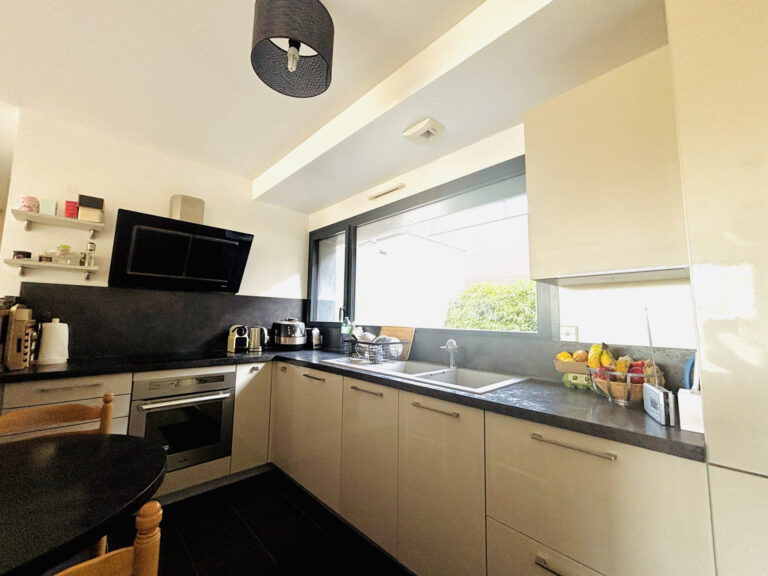 NOUVEAUTE SMITH : APPARTEMENT 4 PIÈCES / JARDIN PRIVATIF –